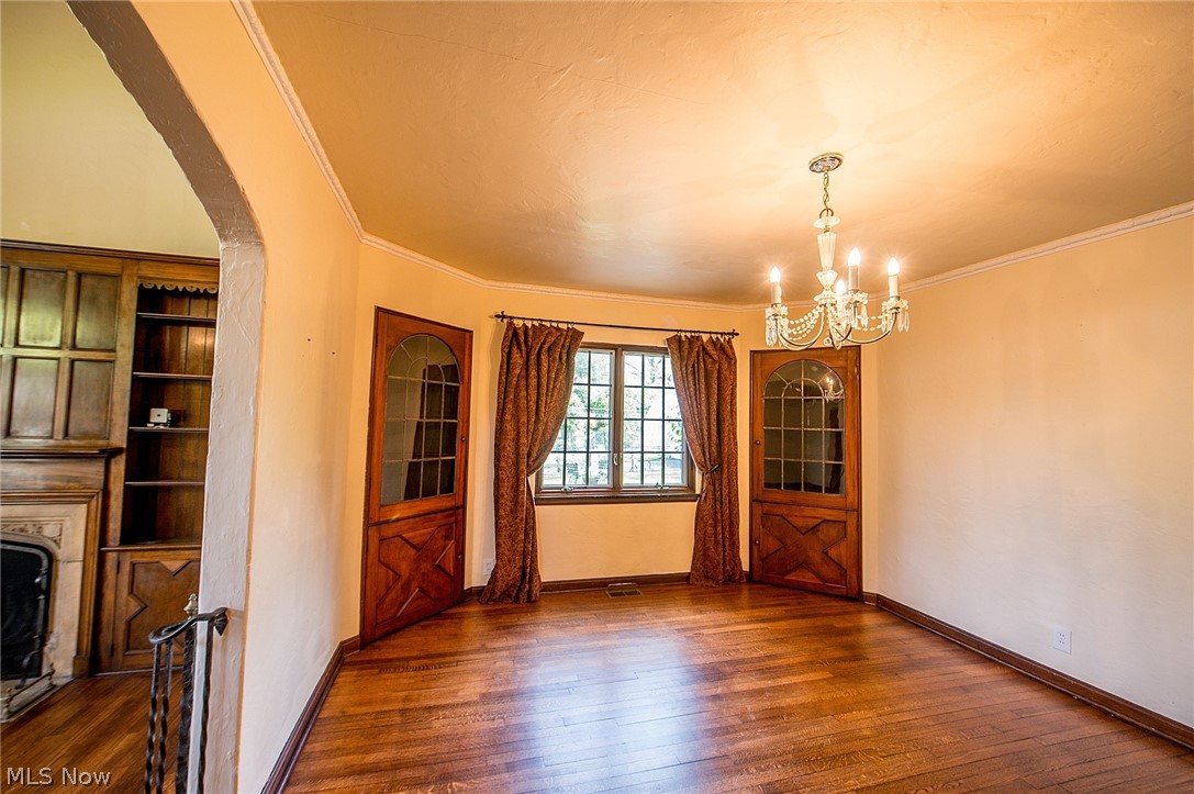 971 Englewood Road Cleveland Heights, OH 44121 - Photo 10 of 31