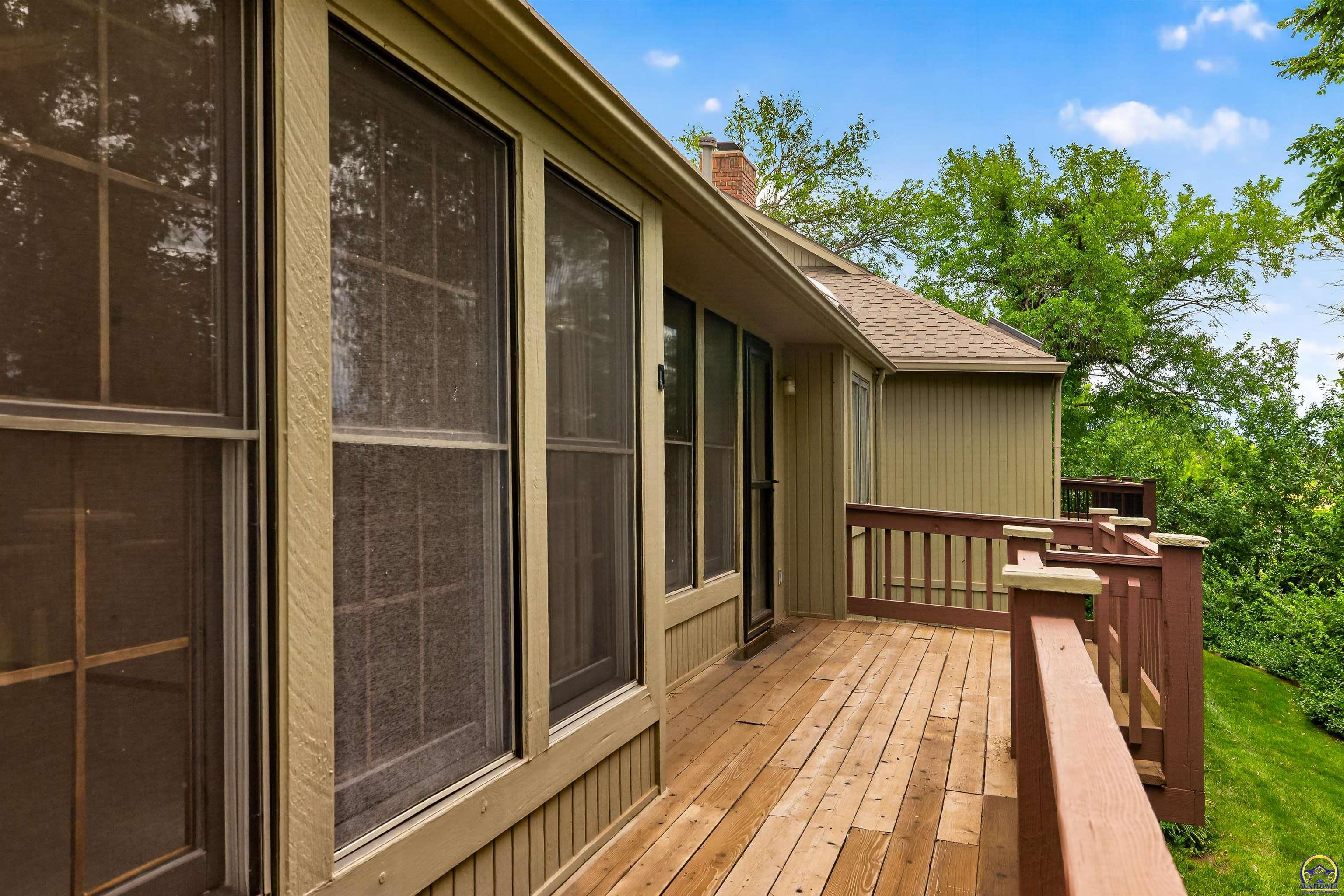 4305 Quail Pointe Road Lawrence, KS 66047 - Photo 35 of 40