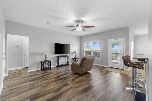 $325,000 | 152 Creve Core Drive, Crestview, FL 32539