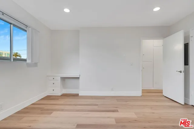 $2,695 | 220 South Gale Drive, Unit 8, Beverly Hills, CA 90211