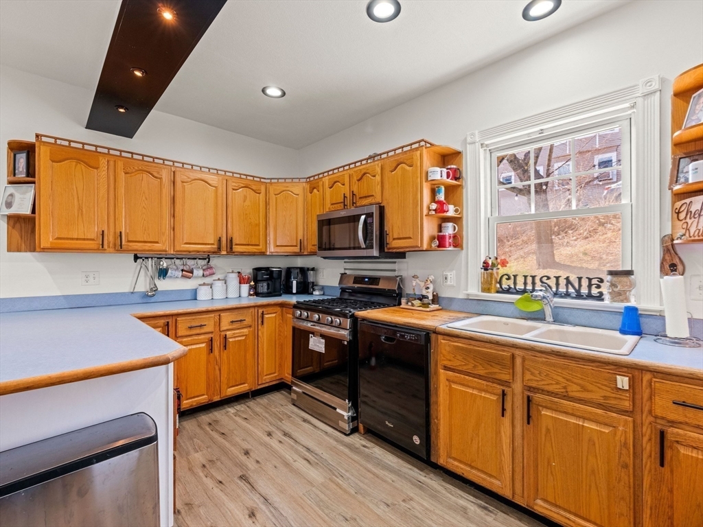 72 Cook Street Lynn, MA 01902 - Photo 11 of 31