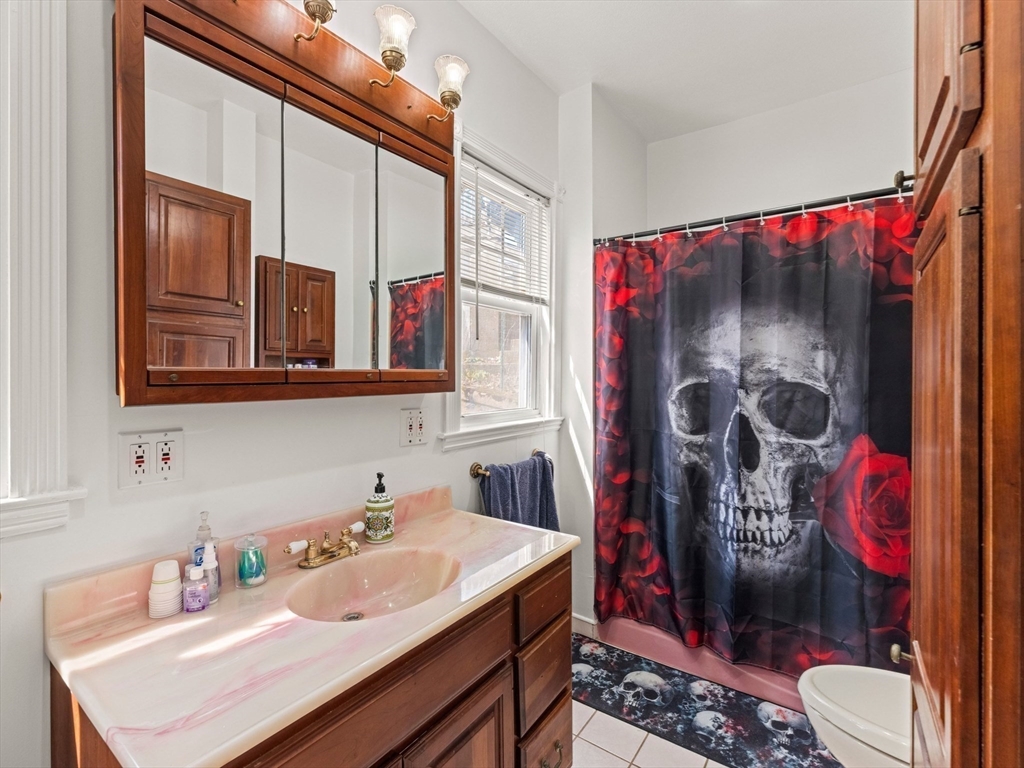 72 Cook Street Lynn, MA 01902 - Photo 15 of 31