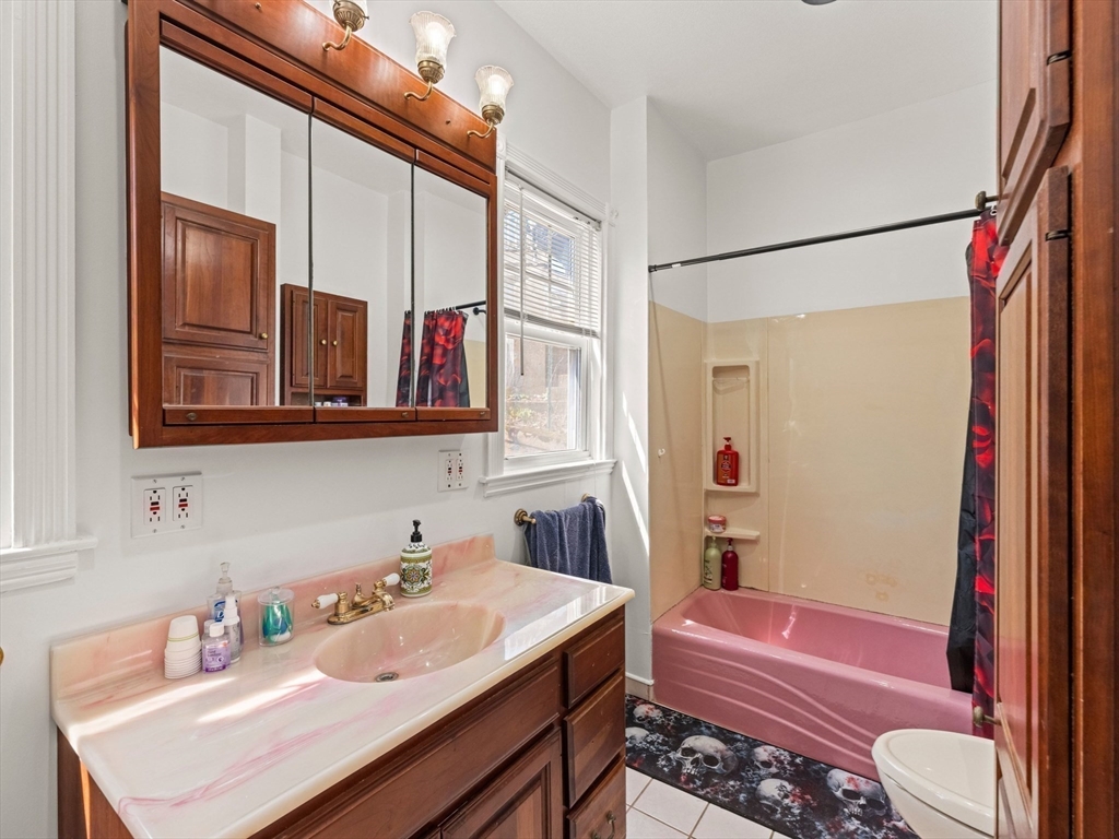 72 Cook Street Lynn, MA 01902 - Photo 16 of 31