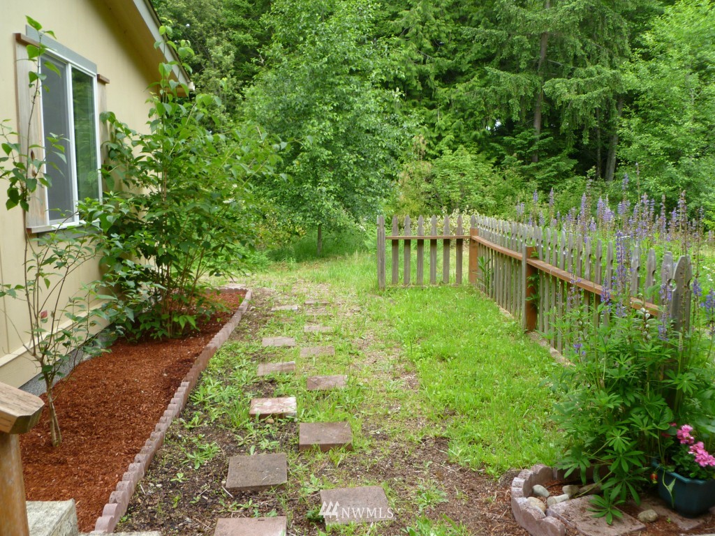 213 Port Hadlock Heights Road Port Hadlock, WA 98339 - Photo 11 of 12
