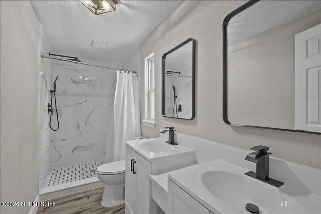 $174,900 | 121 Lynnwood Avenue, Interlachen, FL 32148