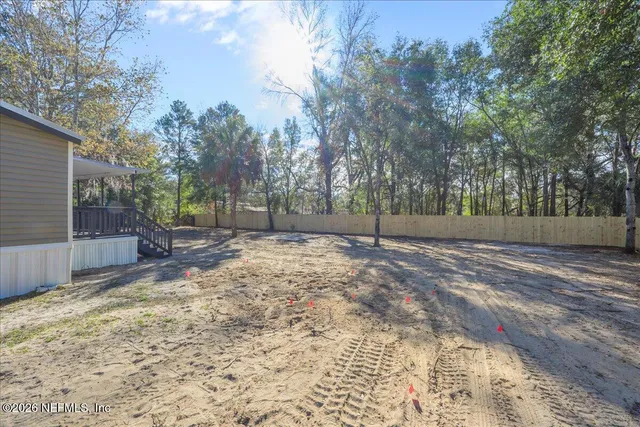 $174,900 | 121 Lynnwood Avenue, Interlachen, FL 32148