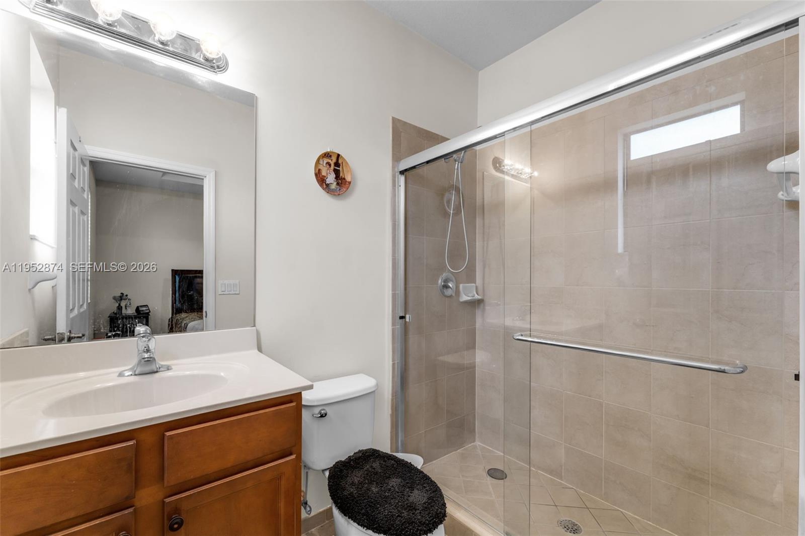 3213 Southeast 7th Court Homestead, FL 33033 - Photo 9 of 28