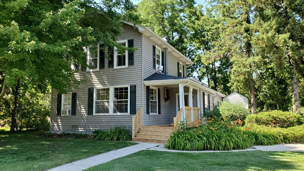 28W324 Main Street Warrenville, IL 60555 - Photo 1 of 26