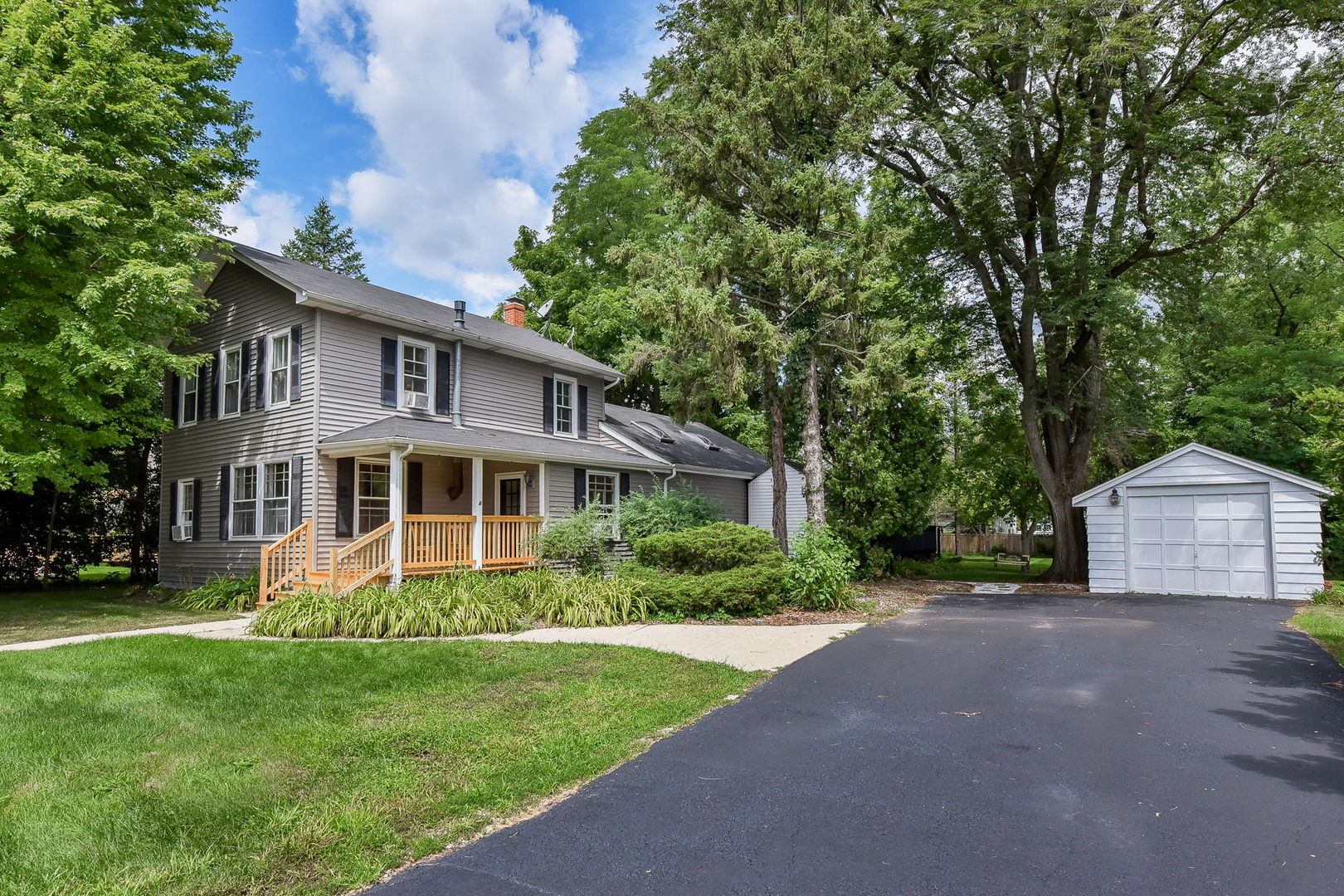 28W324 Main Street Warrenville, IL 60555 - Photo 2 of 26