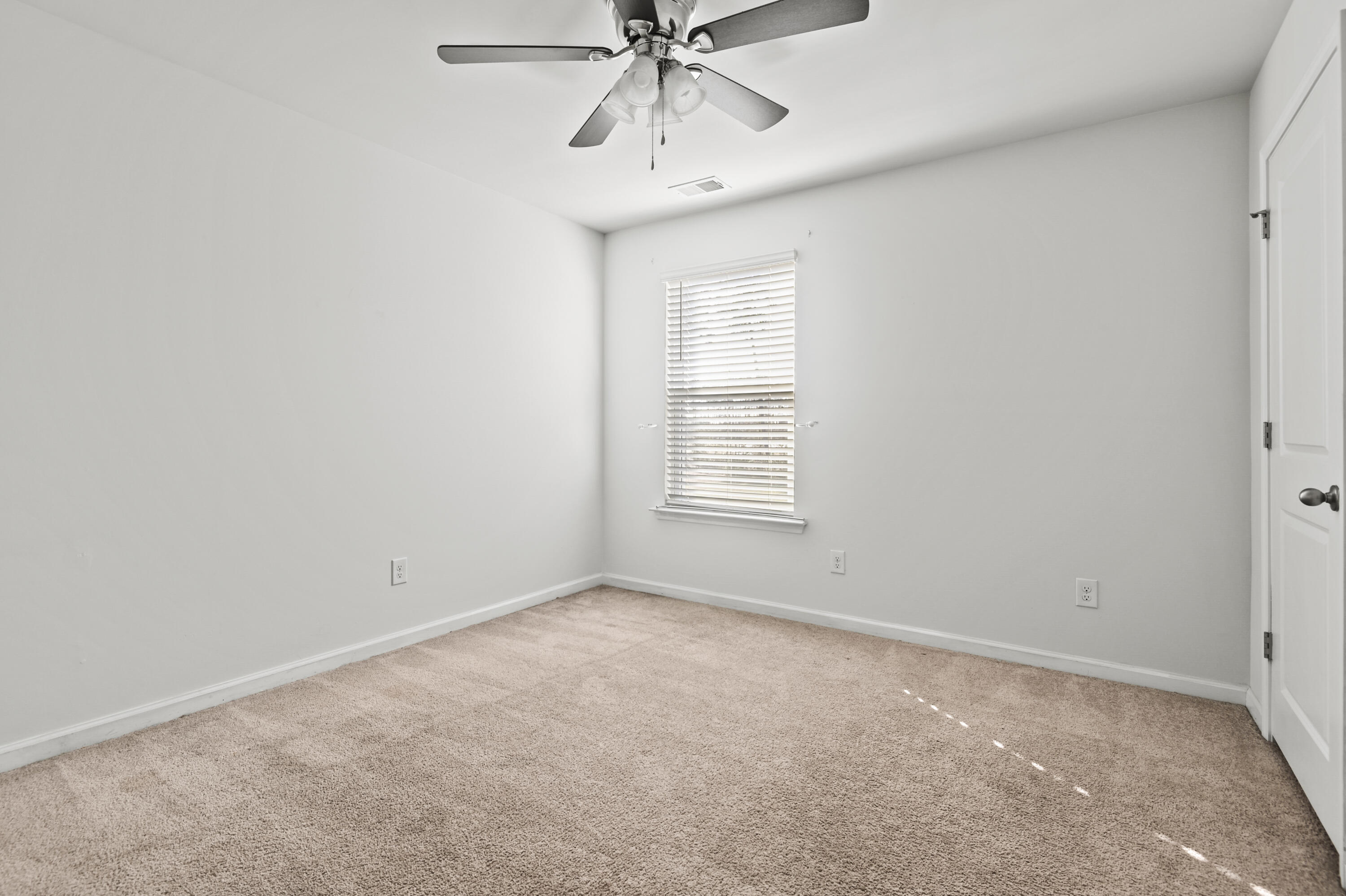 413 Zenith Boulevard Summerville, SC 29486 - Photo 12 of 30 _DSC3347