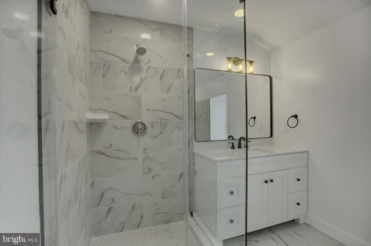 50 St Paul Street Boonsboro, MD 21713 - Photo 73 of 81 master bath