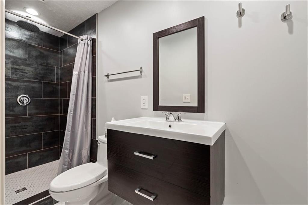 5037 Northwest Timberline Drive Riverside, MO 64150 - Photo 43 of 52