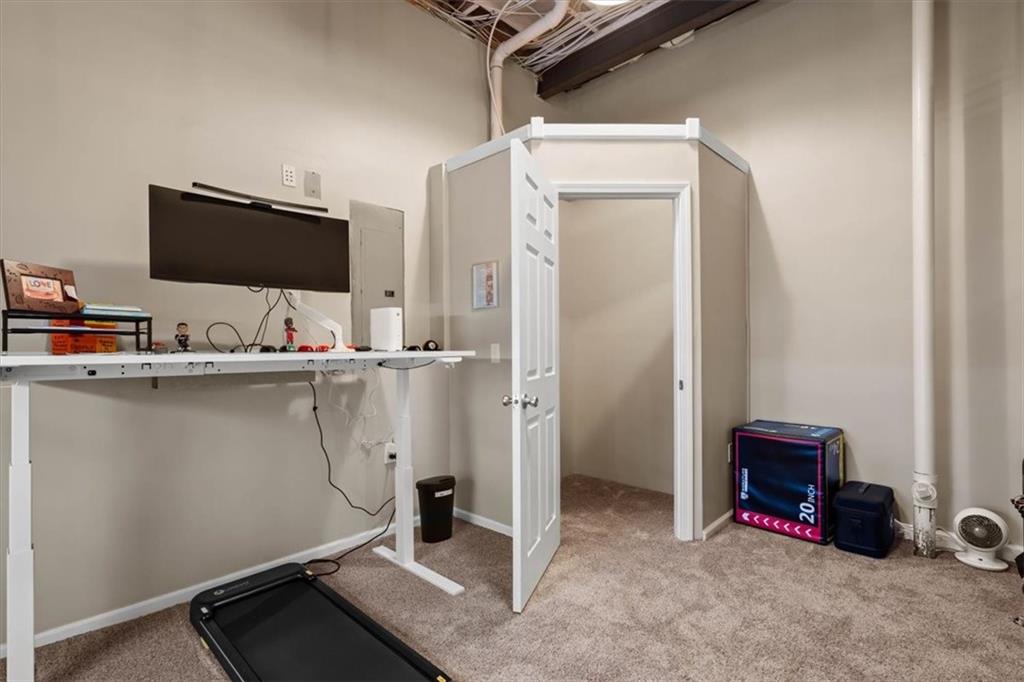 5037 Northwest Timberline Drive Riverside, MO 64150 - Photo 45 of 52