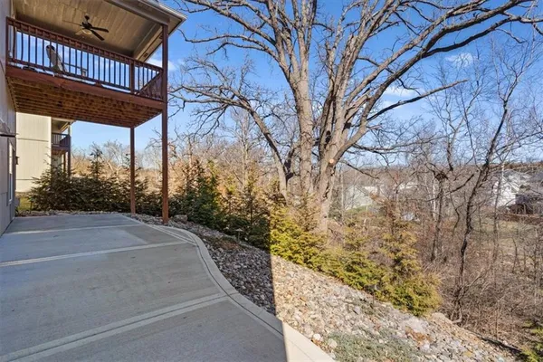 $505,000 | 5037 Northwest Timberline Drive, Riverside, MO 64150