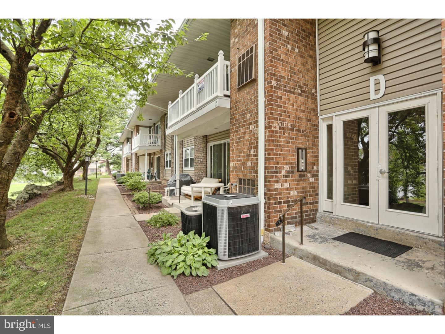 2914 State Hill Road, Unit D14 Reading, PA 19610 - Photo 3 of 25 Gallery Image 3
