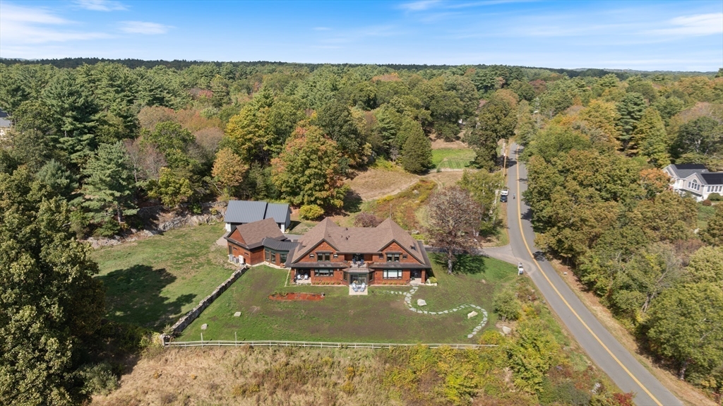 254 Middle Road Newbury, MA 01922 - Photo 40 of 42 an aerial view of residential houses with outdoor space