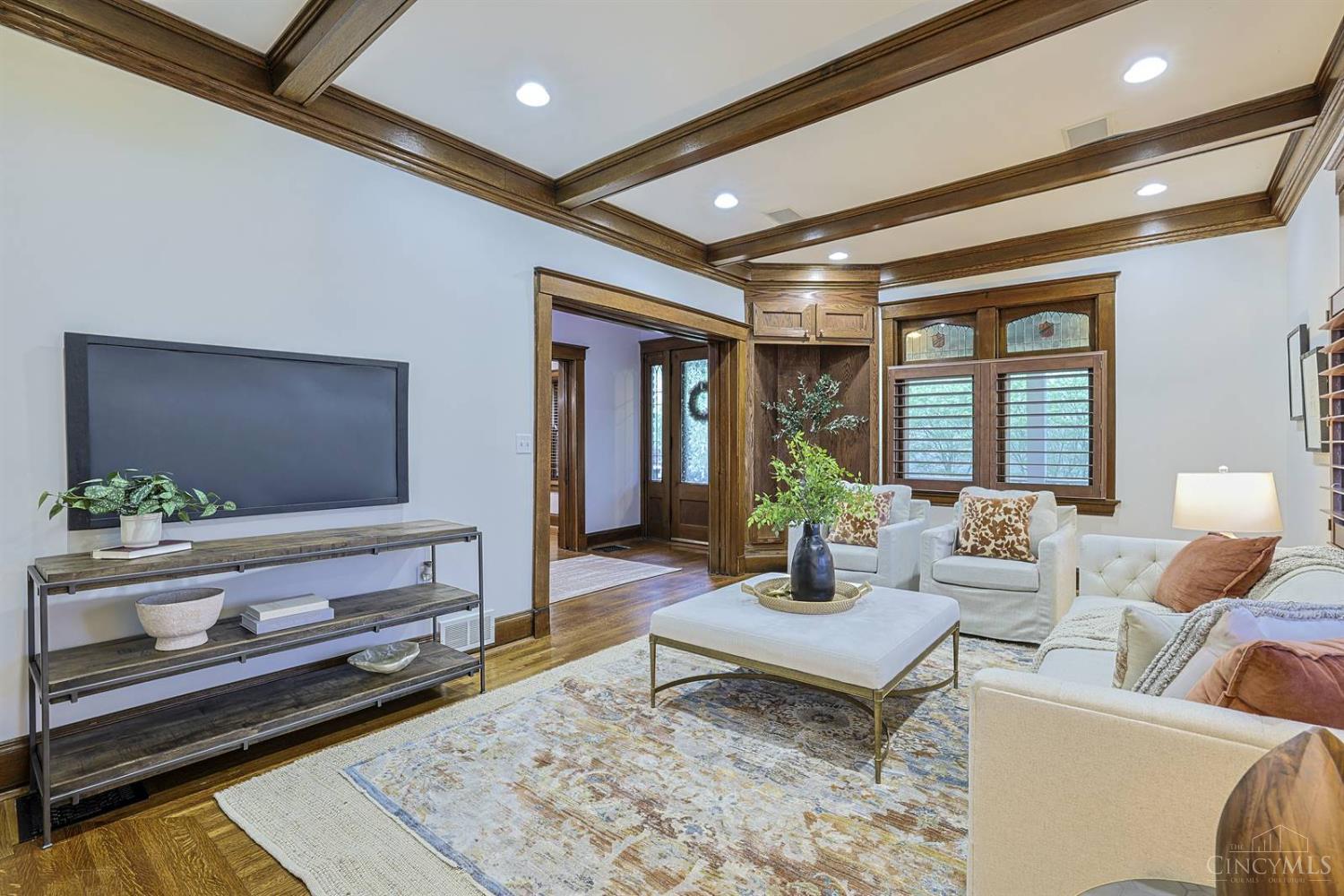 1308 Edwards Road Cincinnati, OH 45208 - Photo 16 of 52