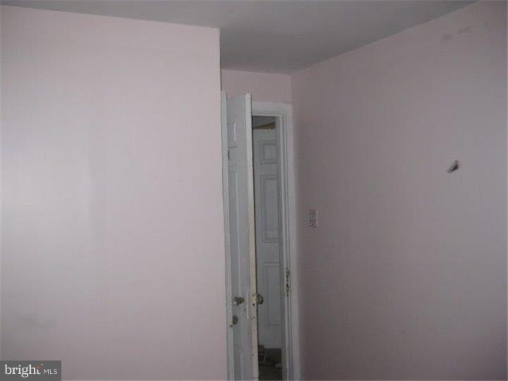 2950 Sumter Road Camden, NJ 08104 - Photo 6 of 13