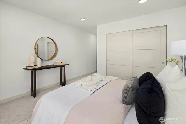 $599,950 | 5517 A 9th Avenue Northwest, Seattle, WA 98107