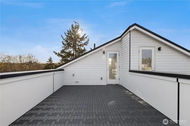 $599,950 | 5517 A 9th Avenue Northwest, Seattle, WA 98107