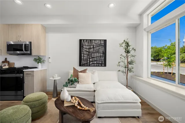 $599,950 | 5517 A 9th Avenue Northwest, Seattle, WA 98107