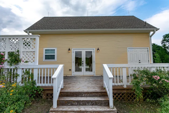 $1,650 | 404 North Meyersville Road, Brenham, TX 77833