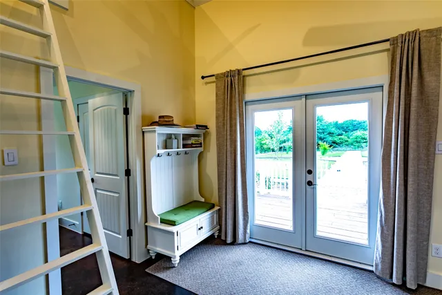 $1,650 | 404 North Meyersville Road, Brenham, TX 77833