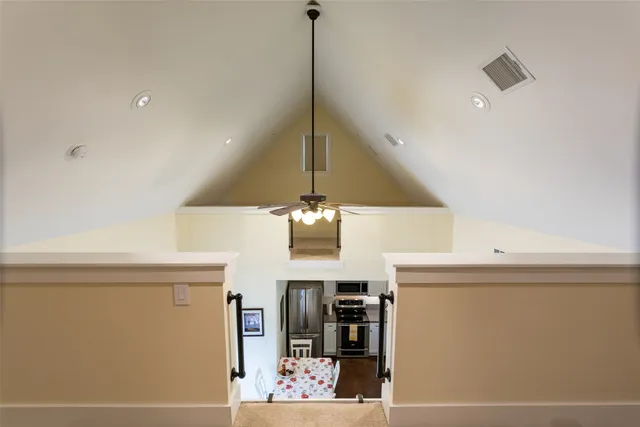 $1,650 | 404 North Meyersville Road, Brenham, TX 77833