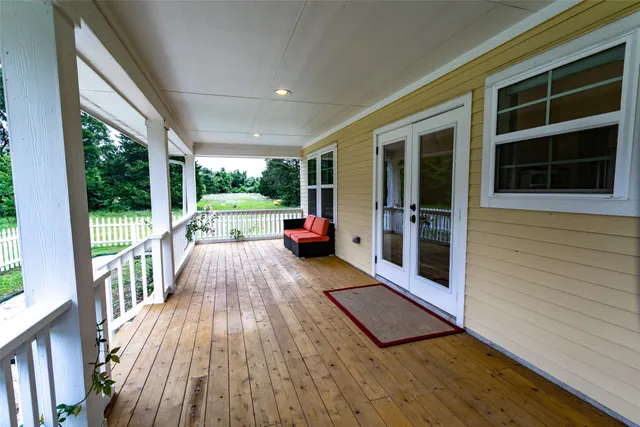 $1,650 | 404 North Meyersville Road, Brenham, TX 77833