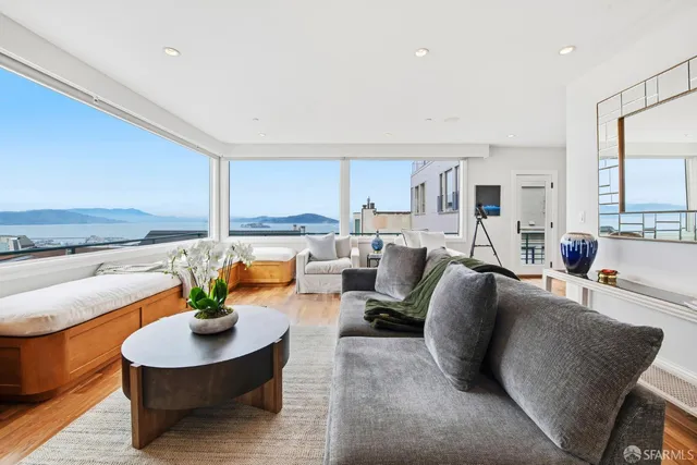 $3,295,000 | 430 Greenwich Street, San Francisco, CA 94133