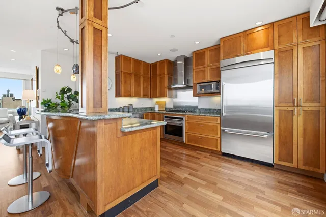 $3,295,000 | 430 Greenwich Street, San Francisco, CA 94133