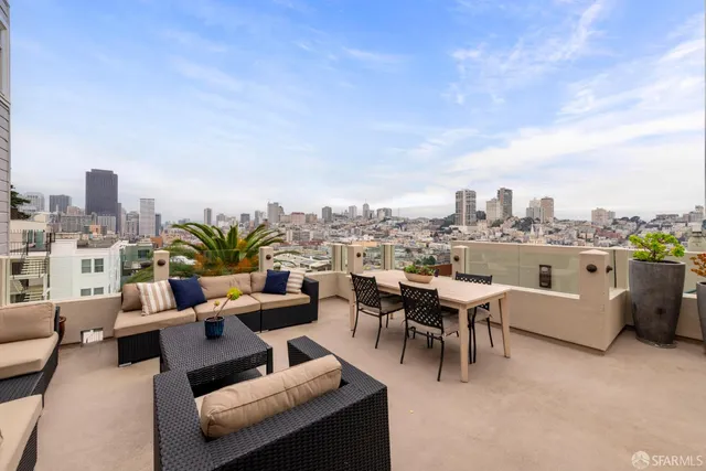 $3,295,000 | 430 Greenwich Street, San Francisco, CA 94133