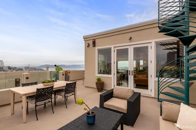 $3,295,000 | 430 Greenwich Street, San Francisco, CA 94133