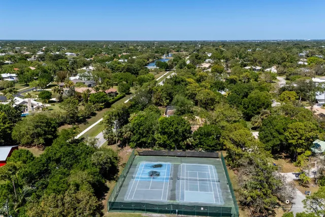 $875,000 | 1043 Southwest Pigeon Plum Way, Palm City, FL 34990