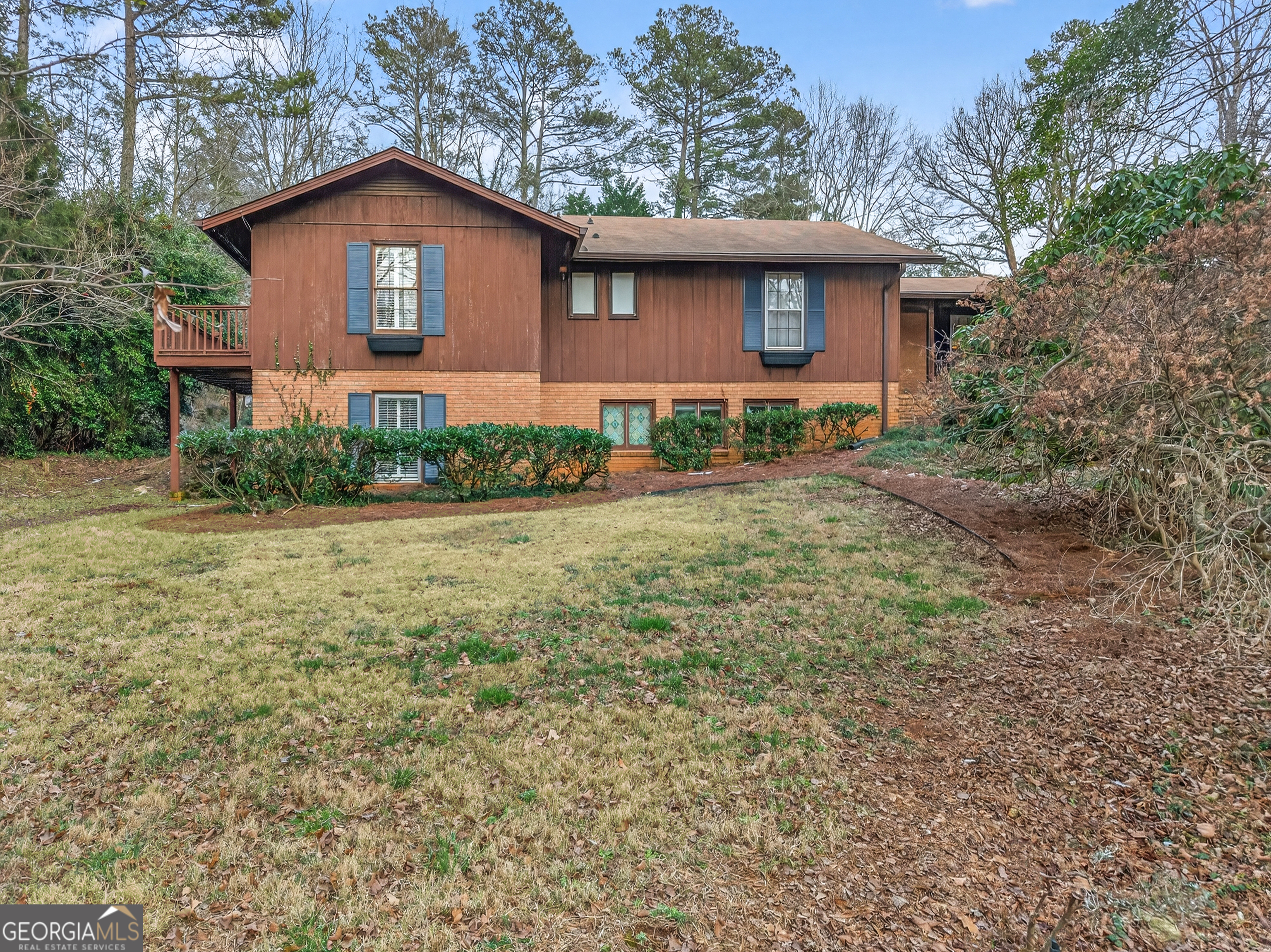 220 Tanglewood Dr  