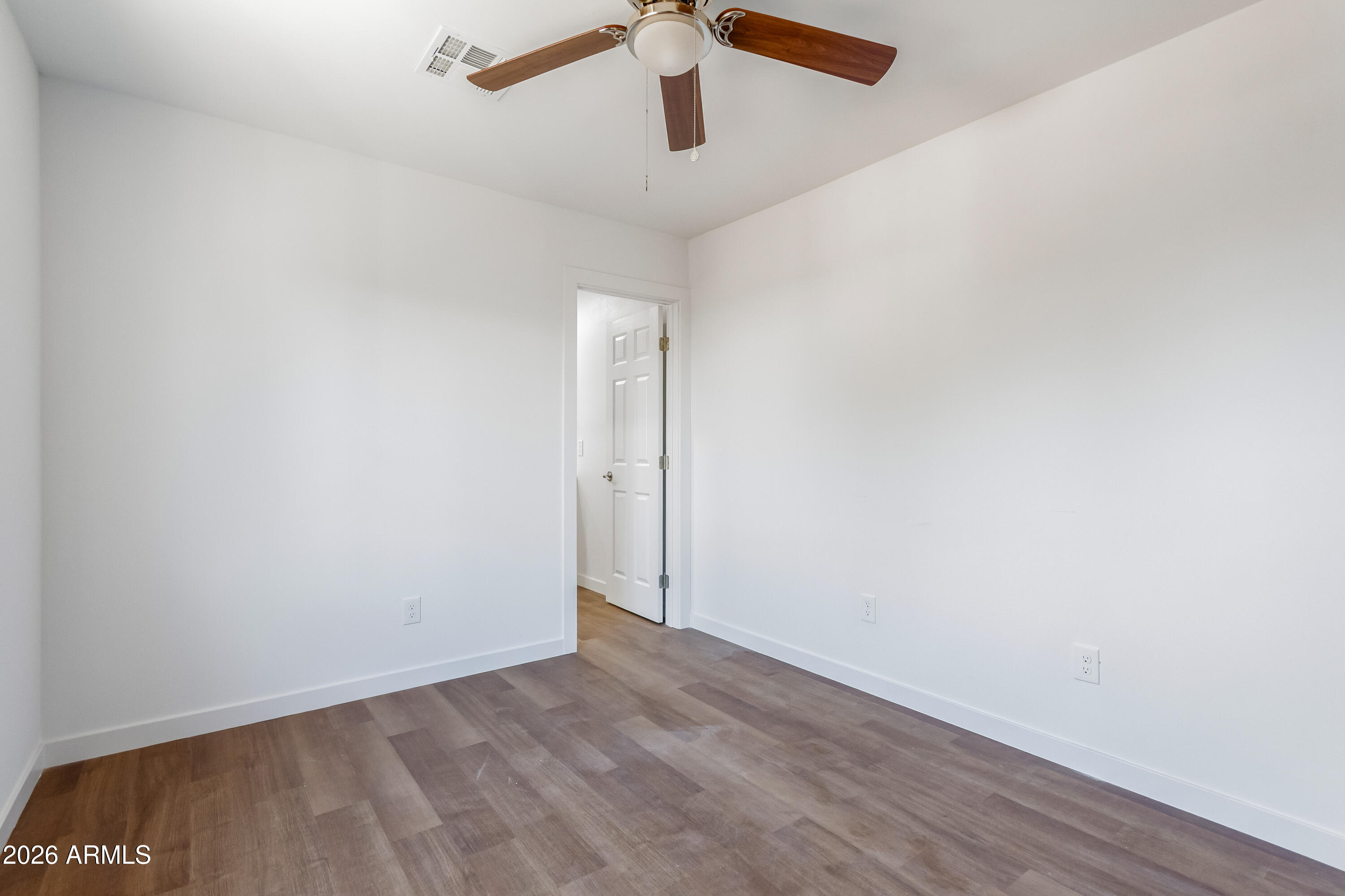 9155 West Adams Street Tolleson, AZ 85353 - Photo 21 of 29 a view of an empty room