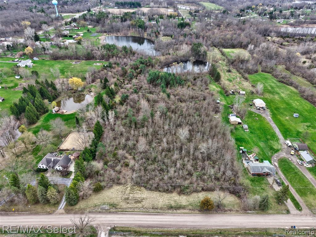 0 West Ray Road Grand Blanc, MI 48439 - Photo 1 of 11