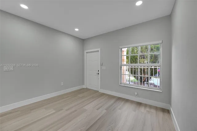 $545,000 | 884 Northwest 170th Terrace, Pembroke Pines, FL 33028