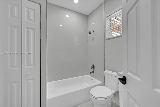 $545,000 | 884 Northwest 170th Terrace, Pembroke Pines, FL 33028