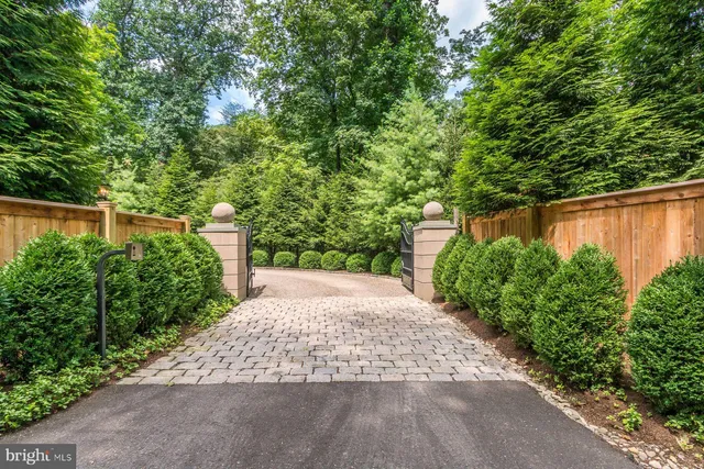 $3,600,000 | 6615 And 6625 Greenhill Road, Lumberville, PA 18933