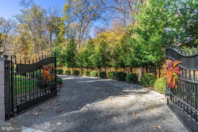 $3,600,000 | 6615 And 6625 Greenhill Road, Lumberville, PA 18933