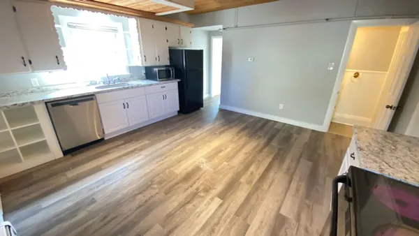 $647,000 | 28 5th Street, Dover, NH 03820