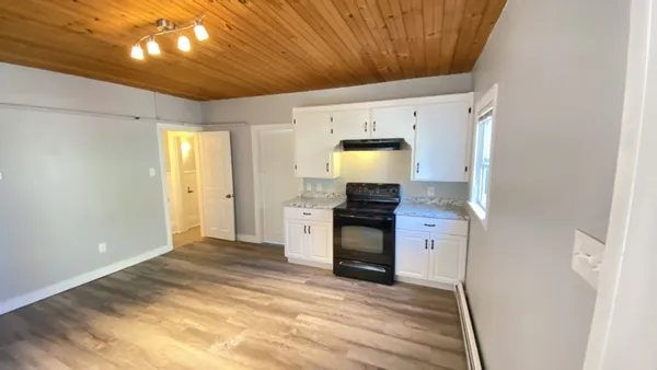 $647,000 | 28 5th Street, Dover, NH 03820