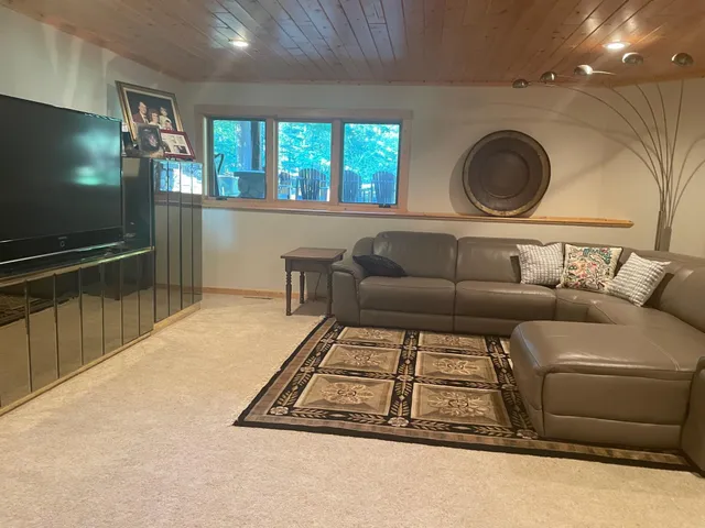 $810,000 | 36721 County Road 66, Crosslake, MN 56442