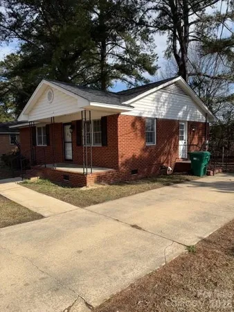 $279,000 | 802 Marshall Street, Cheraw, SC 29520