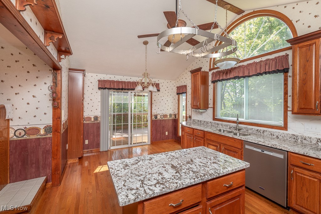 1202 Substation Road Brunswick, OH 44212 - Photo 5 of 42 Gallery Image 5