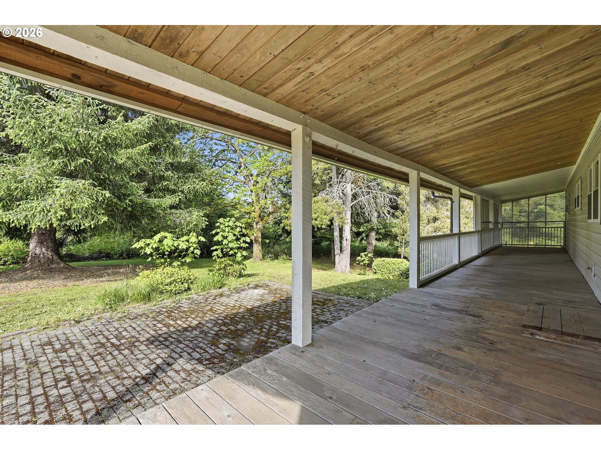 21945 South Lower Highland Road Beavercreek, OR 97004 - Photo 16 of 41 Porch