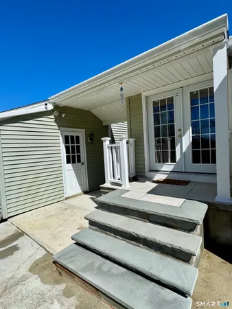 a view of a entryway of house