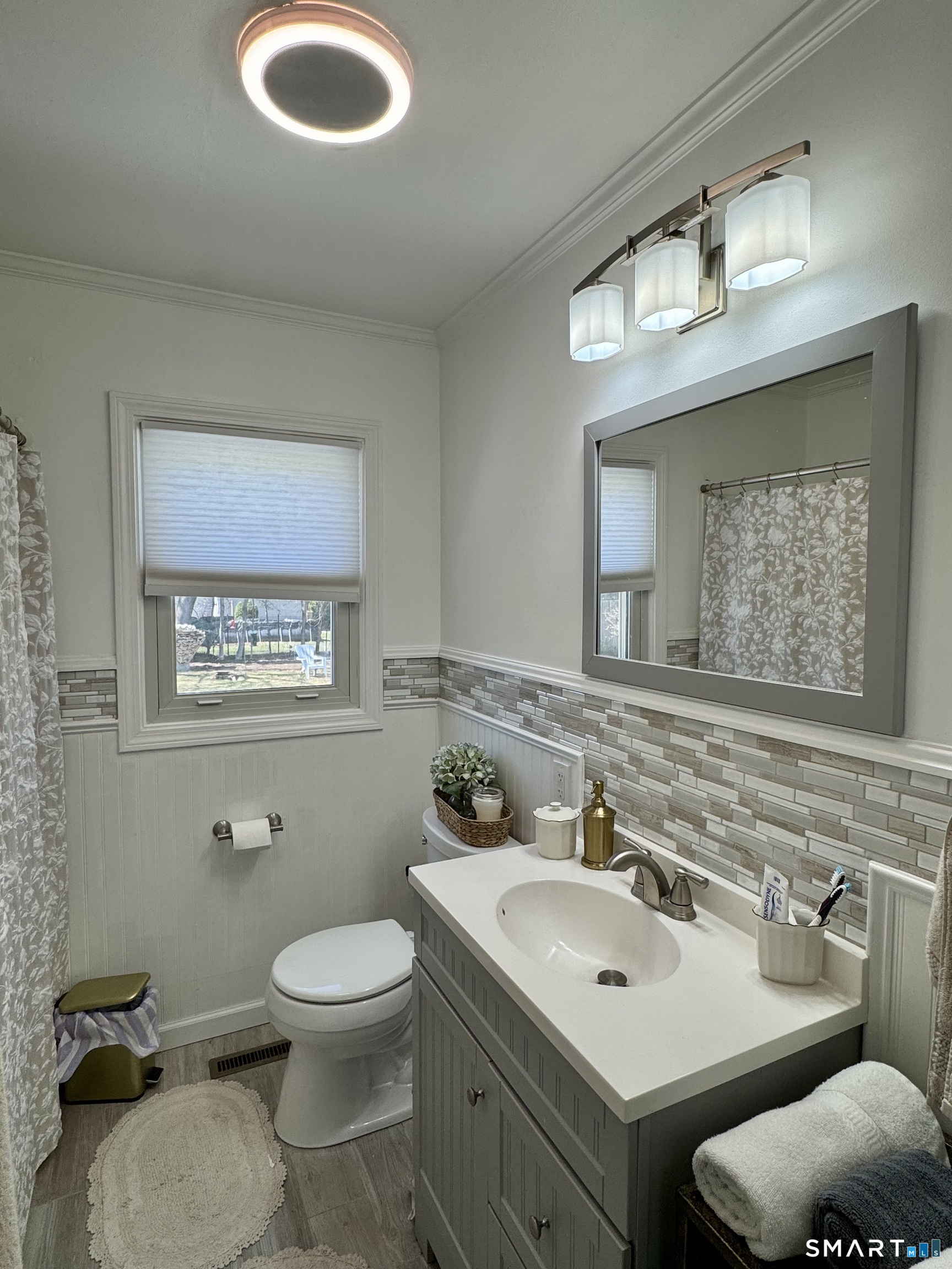 13 Karen Road Danbury, CT 06811 - Photo 8 of 24