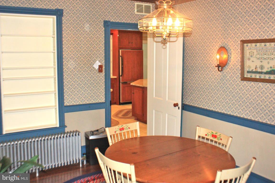 209 Front Street Lititz, PA 17543 - Photo 20 of 31
